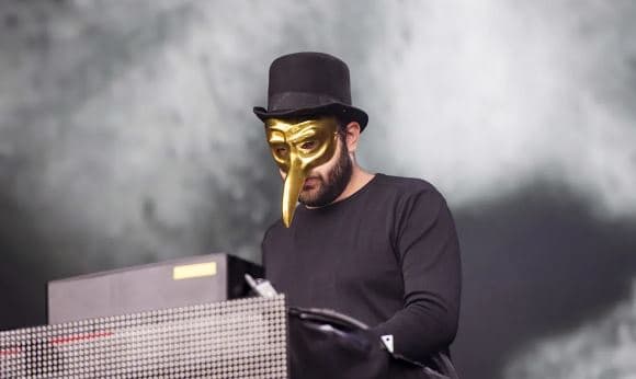 Claptone