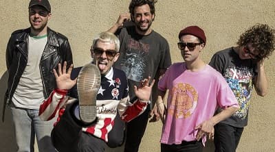 The Neighbourhood