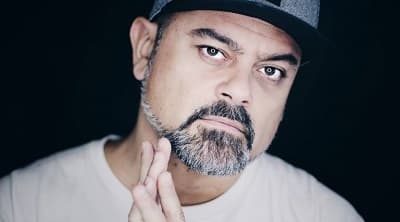 Nach